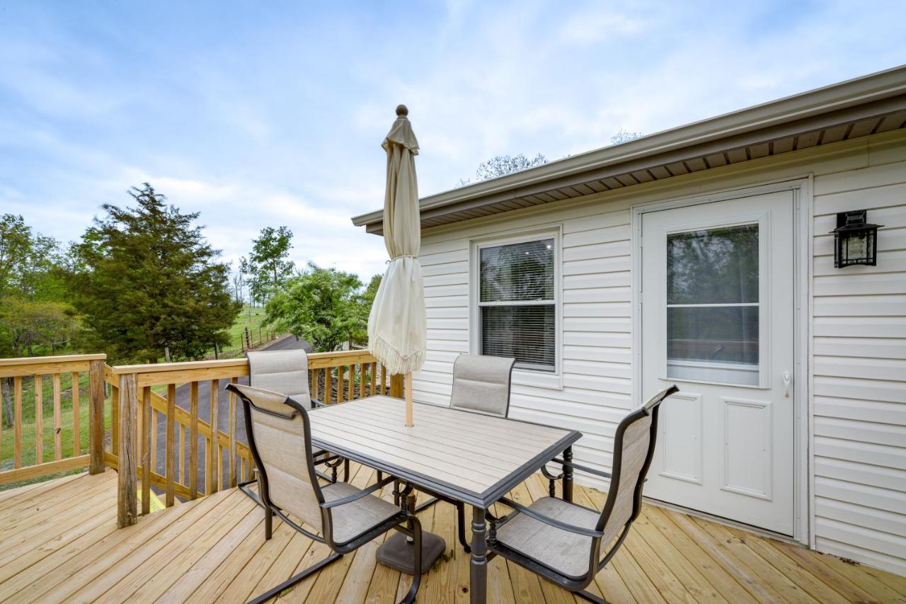 Cozy Kentucky Retreat - Deck, Near Ark Encounter! Βίλα Dry Ridge Εξωτερικό φωτογραφία