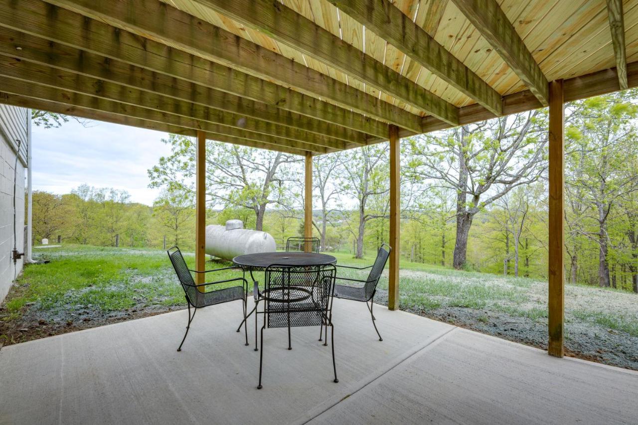 Cozy Kentucky Retreat - Deck, Near Ark Encounter! Βίλα Dry Ridge Εξωτερικό φωτογραφία